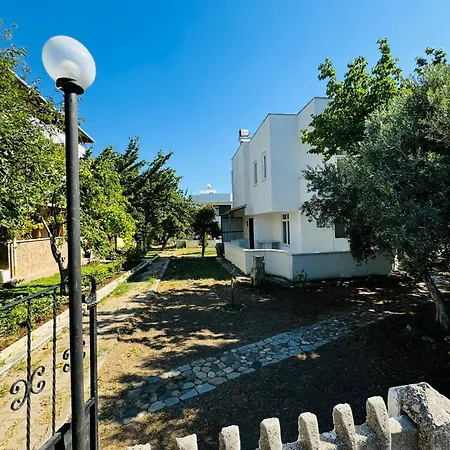 Βίλα Troya Garden *